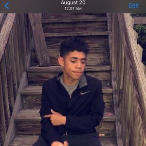 Meet your Posher, Adrian